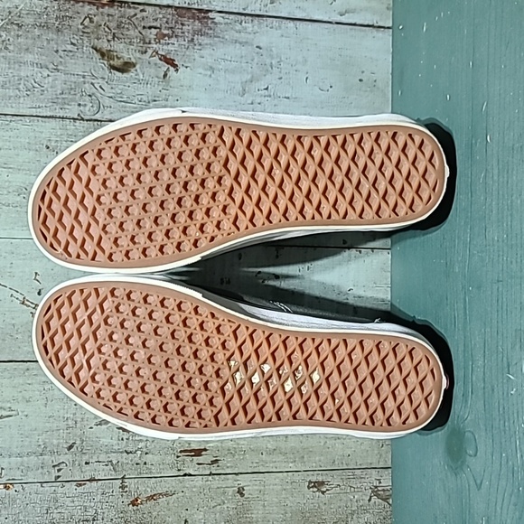 Vans Off the Wall shoes - Picture 7 of 8